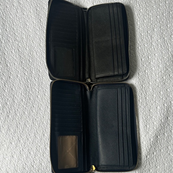 Michael Kors Black and Navy Wallet Set - Picture 3 of 4